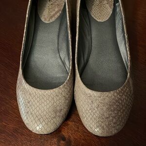 Cole Haan ballet flats 6.5